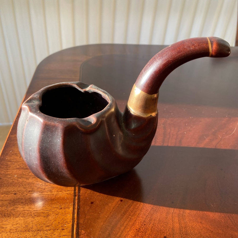 Vintage Rubens Porcelain Tobacco Pipe Shaped Ashtray Gold Leaf Trim 794 Japan